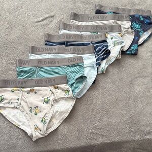 Old Navy Boys' Briefs (7)